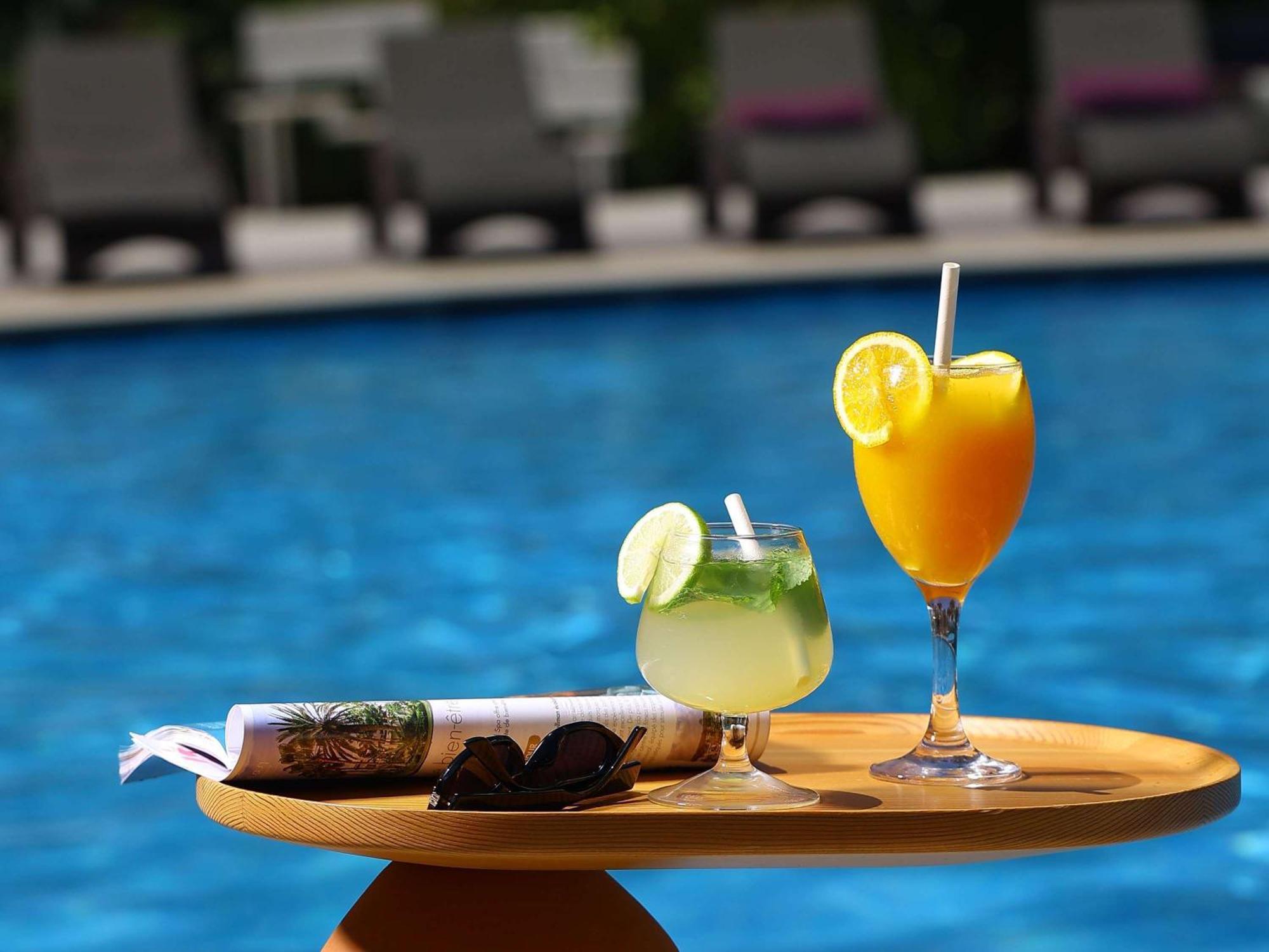 Pullman Mazagan Royal Golf & Spa El Jadida Kültér fotó Poolside drinks
